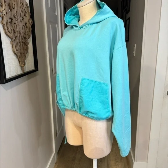 OUTDOOR VOICES women’s size S boxy drawstring hem turquoise hoodie beach top